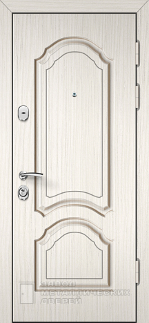 Фото «Белая дверь №18» в Аперелевке